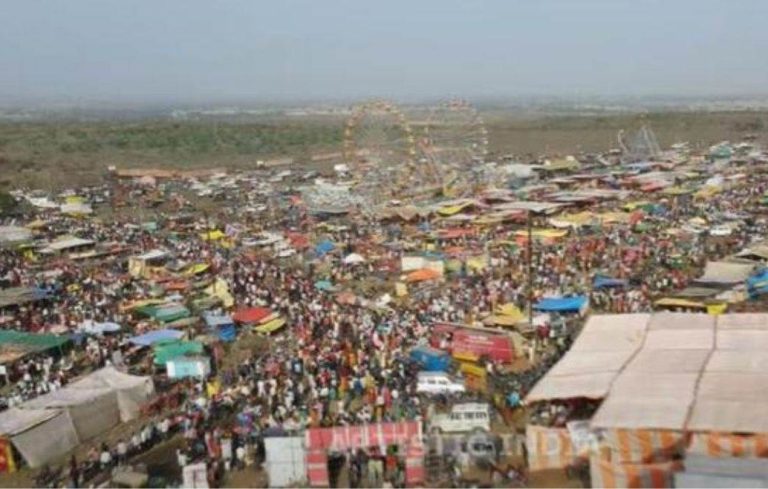 <img alt="" src="/user/pages/01.tourism/karila-mata-mandir/_rangpanchami-mela/17750279132530-768x489.jpg?name" />